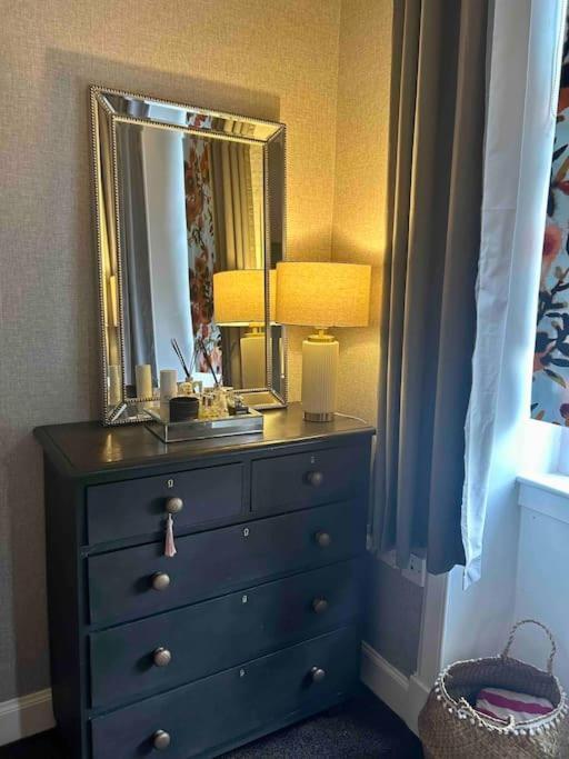 אדינבורו Large 2 Bedroom, Ground Floor Flat, Close To City מראה חיצוני תמונה